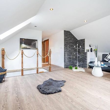 Stylovy Dum Chlumec Villa Chlumec  Екстериор снимка