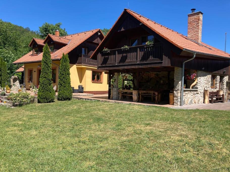 Stylovy Dum Chlumec Villa Chlumec  Екстериор снимка